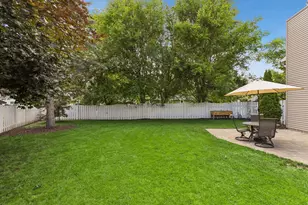 10028 Park Cir, Bloomington, MN 55420 - Photo 32