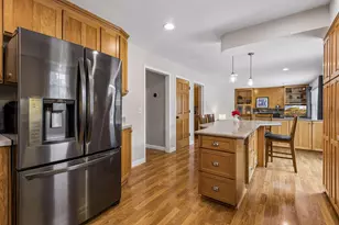 10673 Monticello Ln N, Maple Grove, MN 55369 - Photo 10
