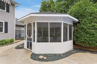 10673 Monticello Lane N, Maple Grove, MN 55369 - Photo 34