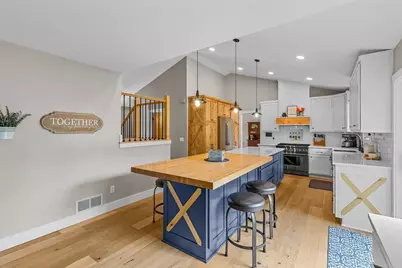 9142 Harpers Court NE, Blaine, MN 55449 - Photo 8