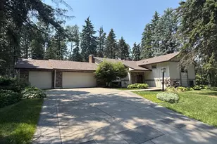 1148 Kenilworth Dr, Woodbury, MN 55125 - Photo 46