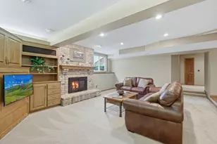 5025 W 94th St, Bloomington, MN 55437 - Photo 16