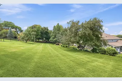 5025 W 94th Street, Bloomington, MN 55437 - Photo 8