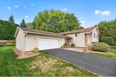 4409 Flag Avenue N, New Hope, MN 55428 - Photo 4