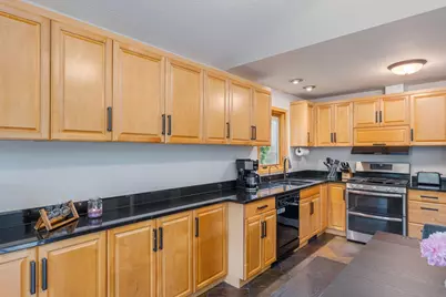2840 Mayflower Avenue, Minnetonka, MN 55305 - Photo 12
