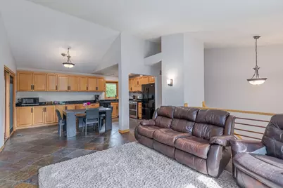 2840 Mayflower Avenue, Minnetonka, MN 55305 - Photo 2
