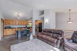 2840 Mayflower Ave, Minnetonka, MN 55305 - Photo 2