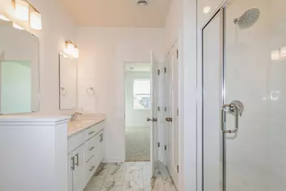 5202 Long Pointe Bay, Woodbury, MN 55129 - Photo 18