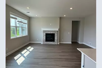 5202 Long Pointe Bay, Woodbury, MN 55129 - Photo 4