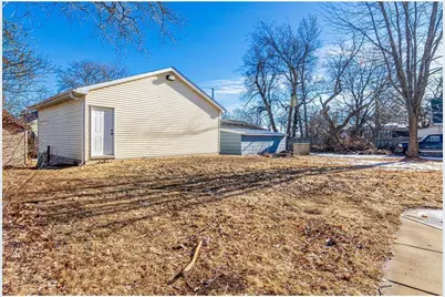2222 Girard Avenue N, Minneapolis, MN 55411 - Photo 16