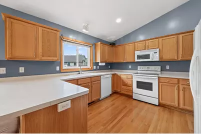 12628 Dutch Court, Apple Valley, MN 55124 - Photo 12