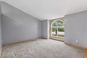 12628 Dutch Ct, Apple Valley, MN 55124 - Photo 4