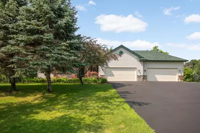 23322 Isanti Street NE, Bethel, MN 55005 - Photo 10