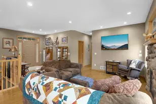 23322 Isanti St NE, Bethel, MN 55005 - Photo 16
