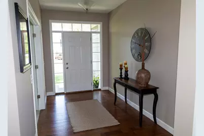 1364 Ridge Lane, Shakopee, MN 55379 - Photo 2