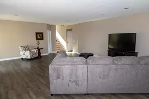 1364 Ridge Ln, Shakopee, MN 55379 - Photo 40