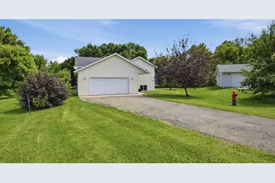 301 Lakeview Drive, Lake Park, MN 56554 - Photo 2