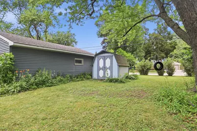 2360 Circle Drive, White Bear Lake, MN 55110 - Photo 22