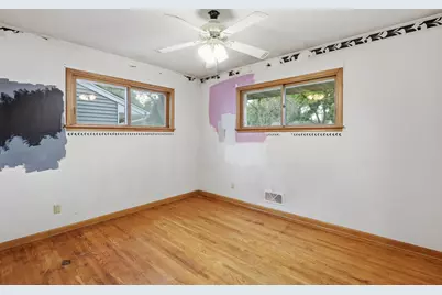 2360 Circle Drive, White Bear Lake, MN 55110 - Photo 12