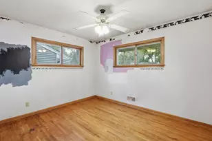 2360 Circle Dr, White Bear Lake, MN 55110 - Photo 12