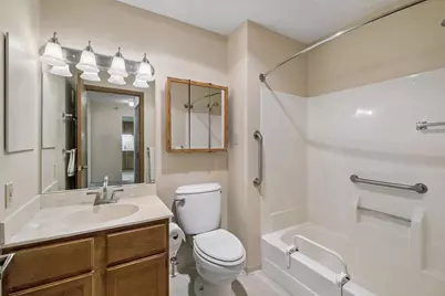 500 County Road B W #235, Roseville, MN 55113 - Photo 20