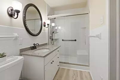 364 W Sanborn Street, Winona, MN 55987 - Photo 8