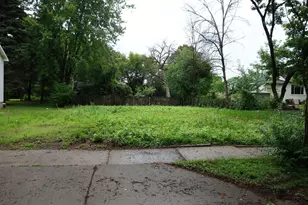 139 Granite St, Saint Paul, MN 55117 - Photo 1