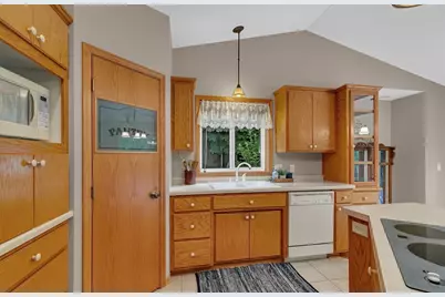 1004 Oak Pond Drive, Sartell, MN 56377 - Photo 8