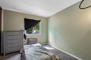 4872 Grenwich Trail N, Oakdale, MN 55128 - Photo 12