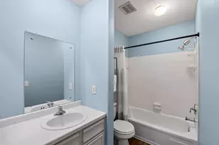 4872 Grenwich Trail N, Oakdale, MN 55128 - Photo 14