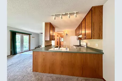142 Red Wing Avenue S, Red Wing, MN 55066 - Photo 16