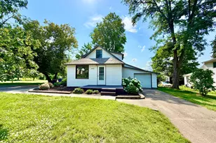 142 Red Wing Ave S, Red Wing, MN 55066 - Photo 10