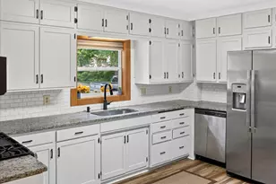 2207 Holloway Ave E, North Saint Paul, MN 55109 - Photo 22