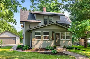 2207 Holloway Ave E, North Saint Paul, MN 55109 - Photo 4