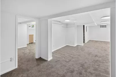 2207 Holloway Avenue E, North Saint Paul, MN 55109 - Photo 44