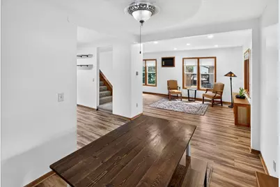 2207 Holloway Avenue E, North Saint Paul, MN 55109 - Photo 16