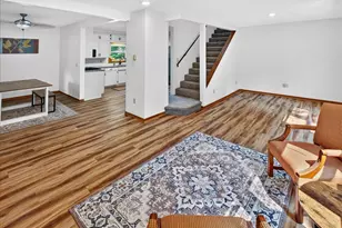 2207 Holloway Ave E, North Saint Paul, MN 55109 - Photo 18