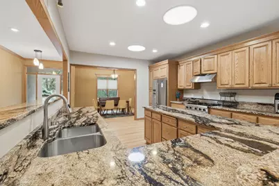 2111 25th Street S, Saint Cloud, MN 56301 - Photo 4