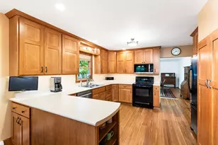 5506 W Arrowhead Rd, Hermantown, MN 55811 - Photo 6
