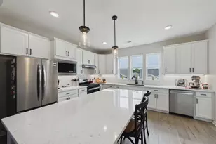 196 Liberty Heights Dr, Chaska, MN 55318 - Photo 6
