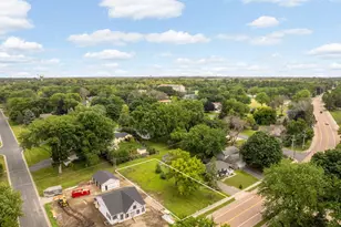 8115 Victoria Dr, Victoria, MN 55386 - Photo 12