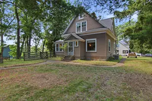 1001 13th St SE, Menomonie, WI 54751 - Photo 32
