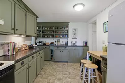 1001 13th Street SE, Menomonie, WI 54751 - Photo 6