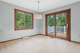 5915 Hidden Oaks Cir SE, Prior Lake, MN 55372 - Photo 10