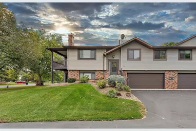 560 Donegal Circle, Shoreview, MN 55126 - Photo 1