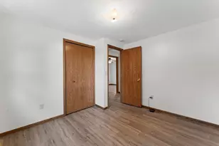 607 E Jessie St, Rushford, MN 55971 - Photo 32