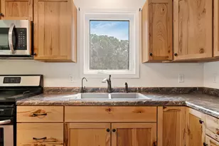 22341 570th Ave, Austin, MN 55912 - Photo 6