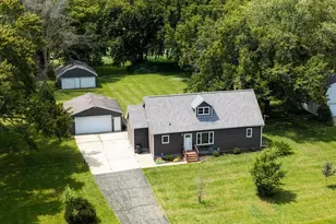 22341 570th Ave, Austin, MN 55912 - Photo 2