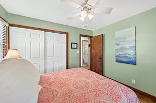 132 Spruce St W, South Saint Paul, MN 55075 - Photo 16