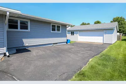 1470 5th Avenue, Baldwin, WI 54002 - Photo 4